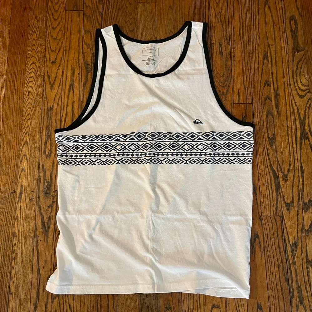 Quiksilver Men's White Tank Top with Black Pattern
